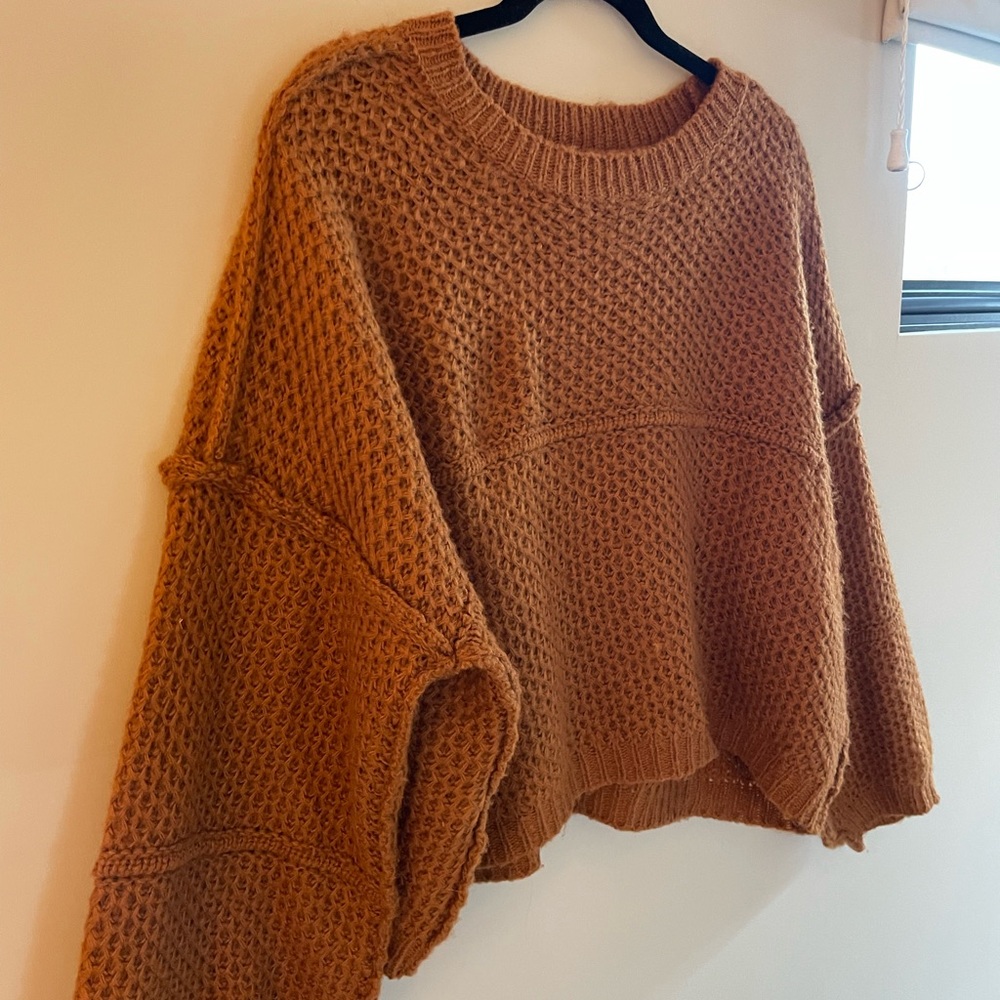 Cropped knit sweater